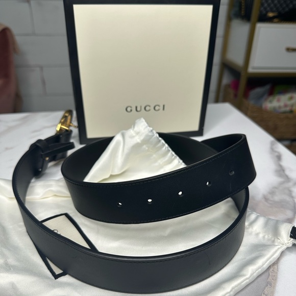 Authentic Gucci GG Marmont Black Leather Belt Gold Logo 90/36 - Picture 6 of 6
